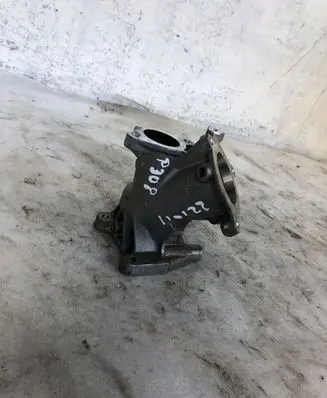 Peugeot 308 EGR valve line/pipe/hose 9821154280