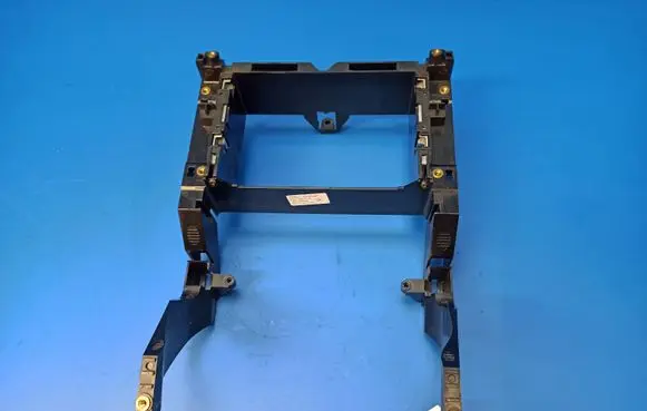 Mercedes-Benz E W211 Other dashboard part A2116800134