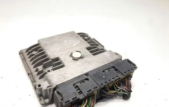 Skoda Fabia Mk1 (6Y) Engine control unit/module ECU 03F906070HH