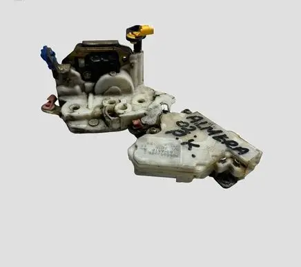 Nissan Almera N16 Front door lock 8055361U66