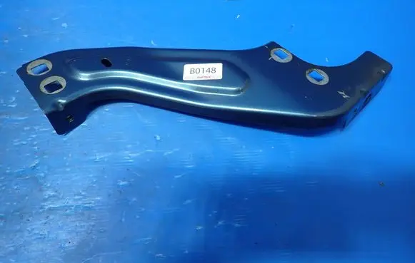 Peugeot Partner Radiator mount bracket 