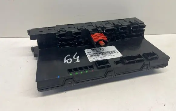 Mercedes-Benz C W203 Fuse box set 2035454701 5DK00848675