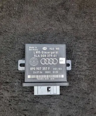 Audi Q7 4L Light module LCM 8P0907357F