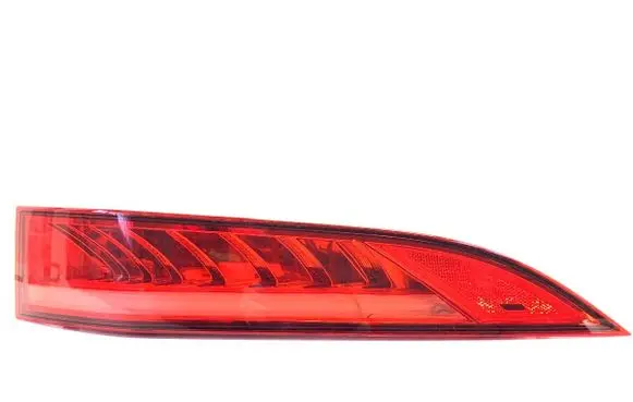 Jaguar F-Pace Rear/tail lights HK8313404AD