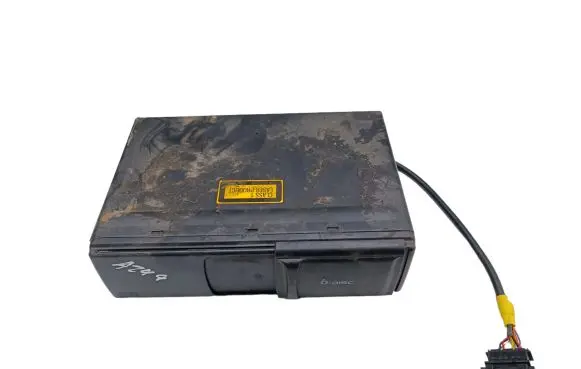 Volkswagen Touareg I CD/DVD changer 