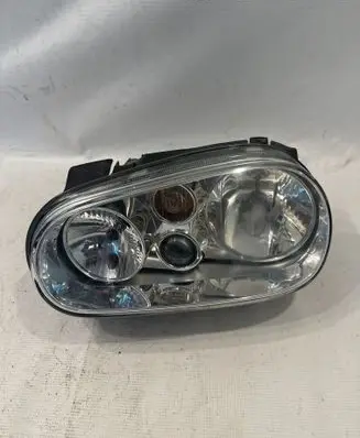 Volkswagen Golf IV Headlight/headlamp