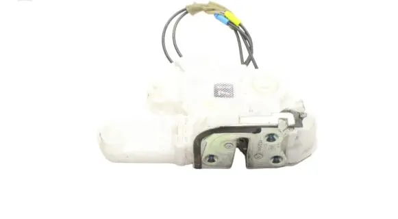 Mitsubishi Outlander Front door lock