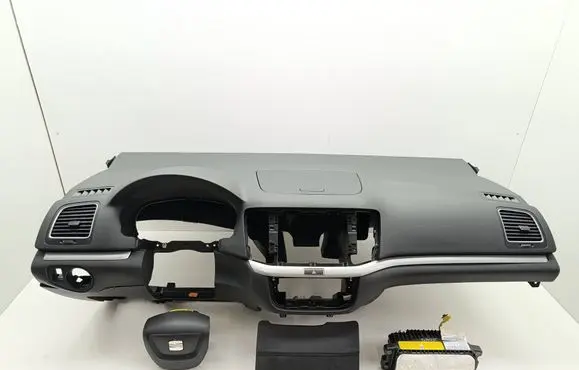 Seat Alhambra (Mk2) Dashboard 7N0857075A 7N5880201G 7N0880204