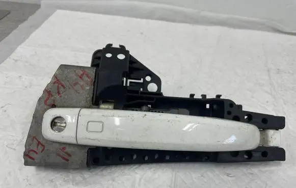 Audi A5 8T 8F Front door exterior handle