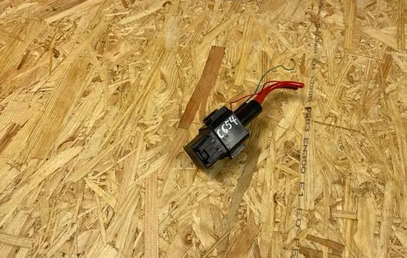 Mini Cooper F57 Coolant fan relay 9207913