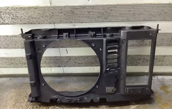 Radiator support slam panel