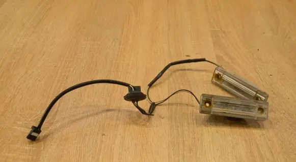 Chevrolet Orlando Number plate light