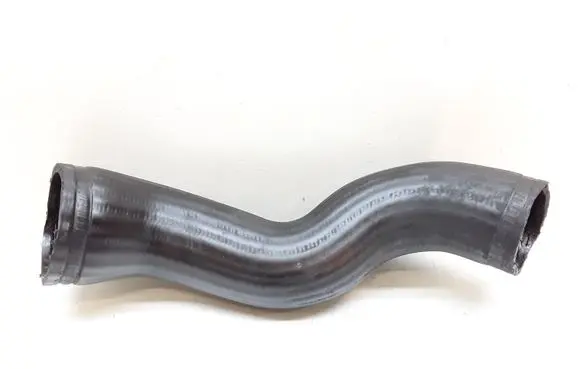 Volvo V70 Intercooler hose/pipe 30680217