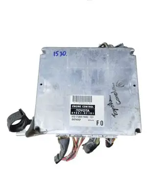 Toyota Corolla Verso E121 Engine control unit/module 896610F101