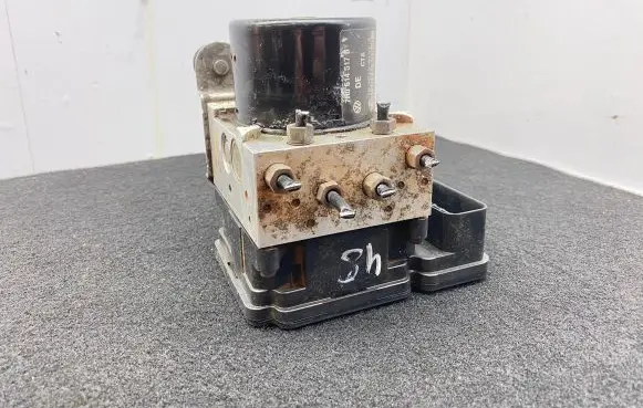 Volkswagen Transporter - Caravelle T5 ABS Pump 7H0907379R 7H0614517B