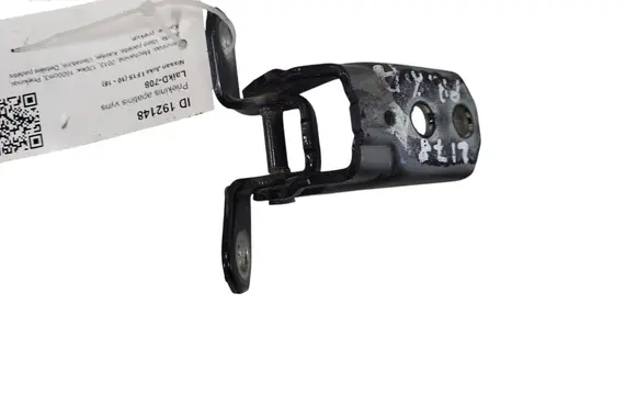 Nissan Juke I F15 Front door lower hinge 
