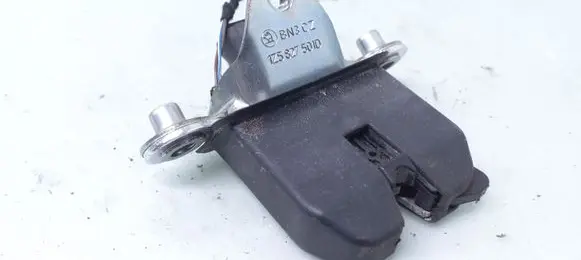 Skoda Octavia Mk2 (1Z) Tailgate/trunk/boot lock/catch/latch 1Z5827501D