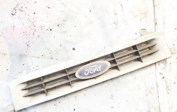 Ford Escort Front grill 91ag8200dbw 91ag-8200-dbw