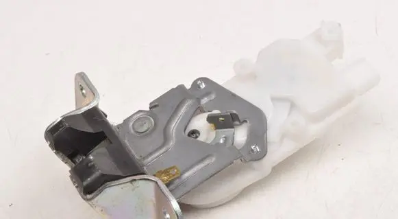 Mitsubishi ASX Tailgate lock latch 