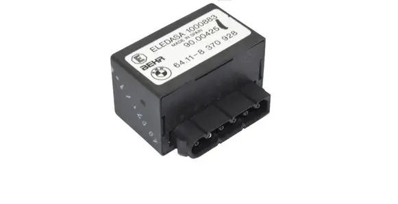 BMW 3 E36 Air conditioner control unit module 64118370928 8370928
