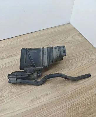 Volvo V70 Air intake duct part 31274401