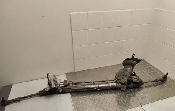 Volvo V60 Steering rack 31429872 Y28335 15L23N5180