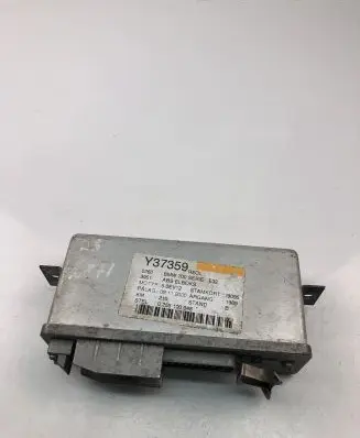 BMW 5 E34 Other control units/modules 0265100045