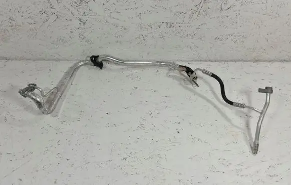 Ford Kuga II Air conditioning (A/C) pipe/hose