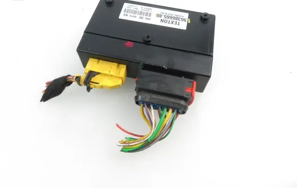 Peugeot 806 Central body control module 9638666580