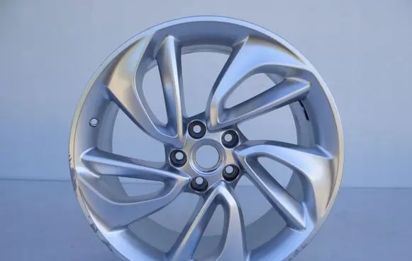 R19 alloy rim