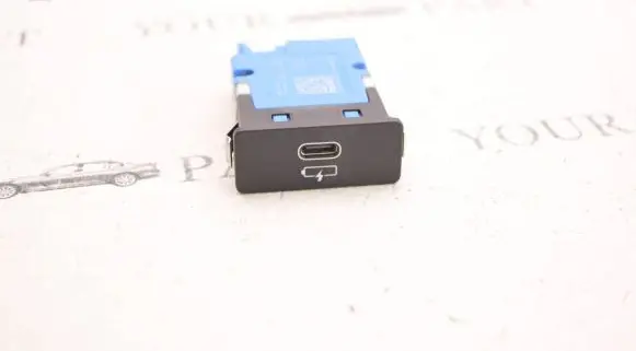 BMW X1 F48 F49 USB socket connector 8711940