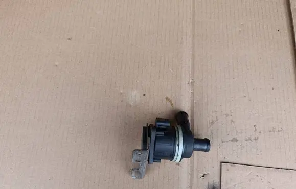 Fiat Talento Electric auxiliary coolant/water pump 12402101200