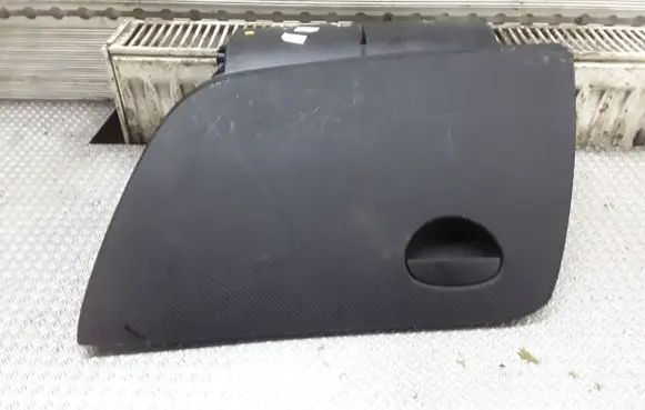 Seat Toledo III (5P) Glove box set 5P1587095