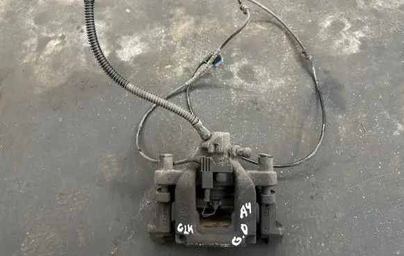 Rear brake caliper