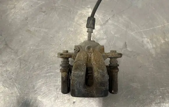 BMW 1 E81 E87 Rear brake caliper