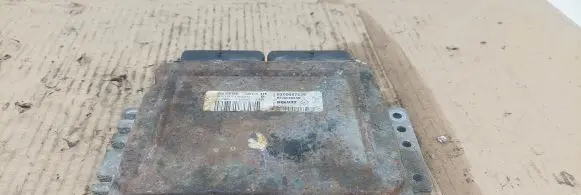 Renault Megane I Engine control unit/module 8200029658 8200057536 S110114000
