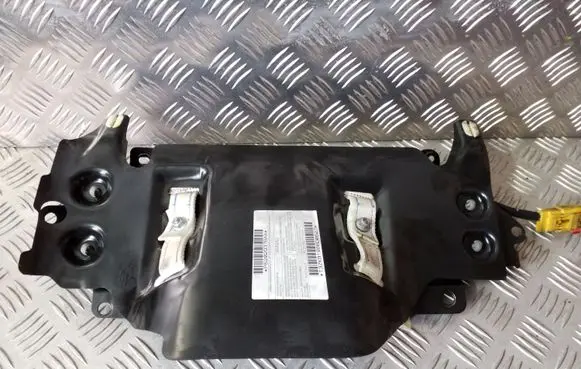 Chrysler Voyager Knee airbag P52029376AA