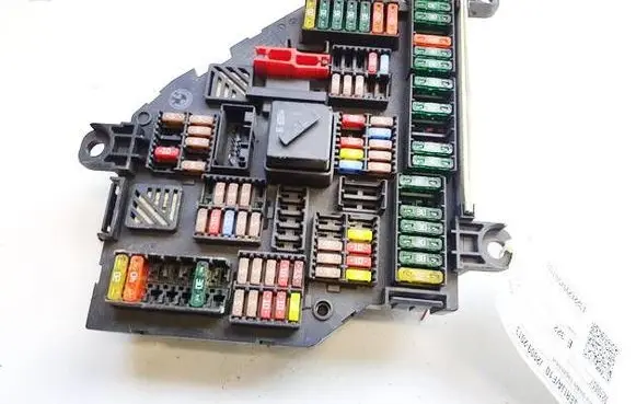 BMW 5 GT F07 Fuse box set 921085702