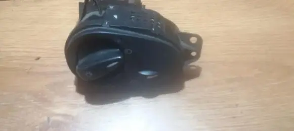 Ford Focus Light switch 98ag13a024ef