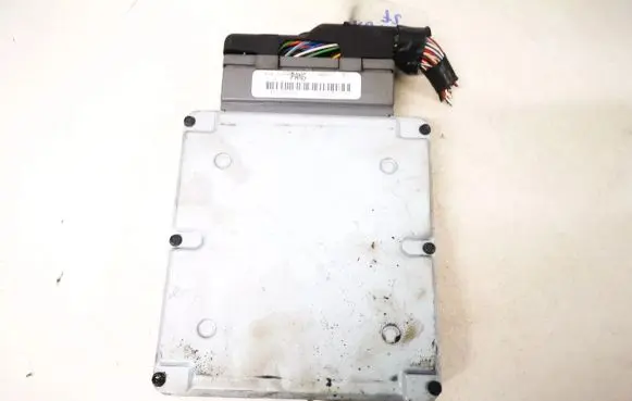 Ford Focus Engine control unit/module ys4f12a650pa ys4f-12a650-pa