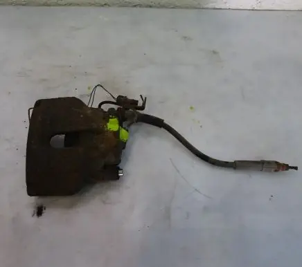 Volkswagen PASSAT B5 Front brake caliper