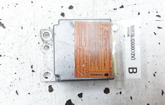 Nissan Qashqai Airbag control unit/module 98820JD000 070328