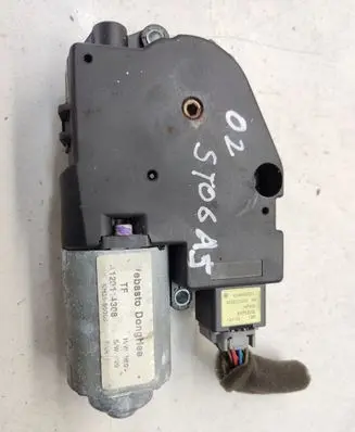 KIA Optima Sunroof motor/actuator KH4680001 KH368000 2226114A