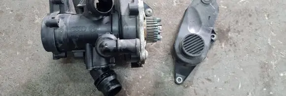 Audi A5 Sportback 8TA Water pump 06L121111H
