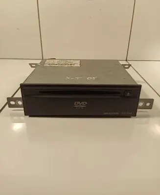 Nissan X-Trail T30 Navigation unit CD/DVD player 25915CC000 50104043 CCA8140C