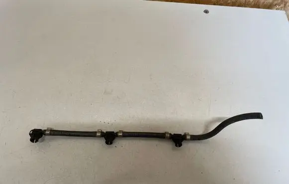 Mercedes-Benz E W211 Fuel return line/hose A6420700200