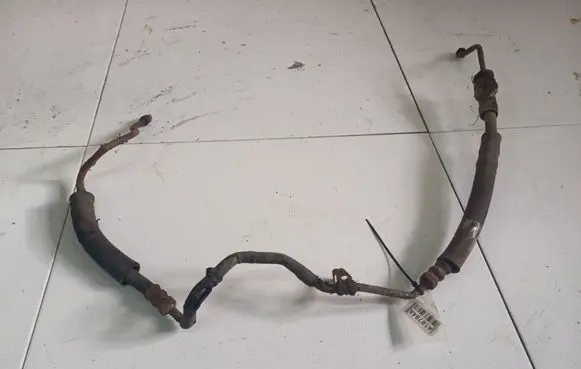 Air conditioning (A/C) pipe/hose