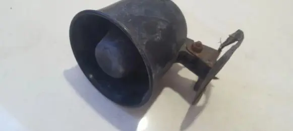 Chevrolet Captiva Horn signal