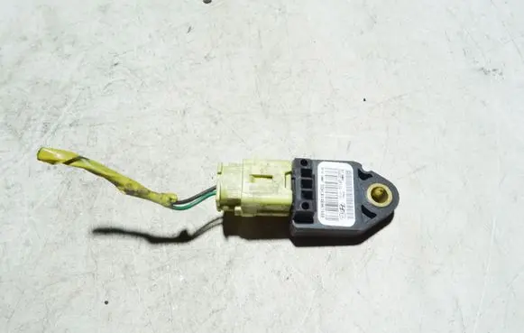 Hyundai Sonata Airbag deployment crash/impact sensor 959202F100