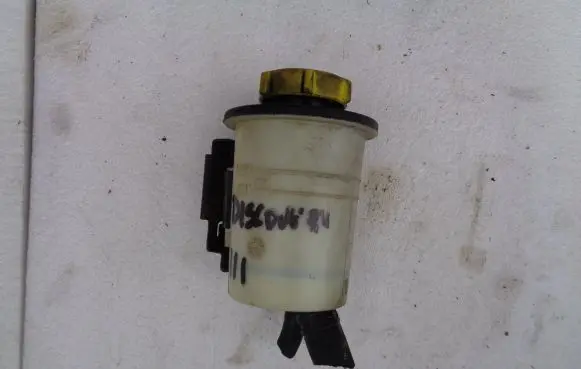 Land Rover Discovery 3 - LR3 Power steering pump